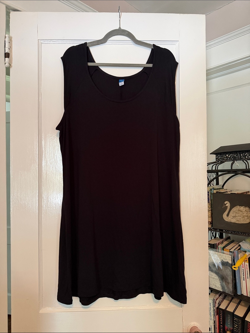 Old Navy Black Sleeveless Swing Dress